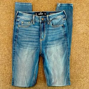 Hollister girls jeans